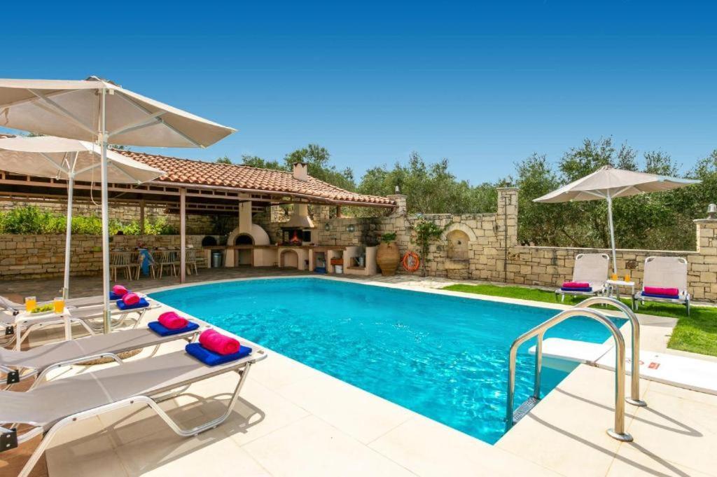 Villa Korini With Swimming Pool Αχλαδές Εξωτερικό φωτογραφία